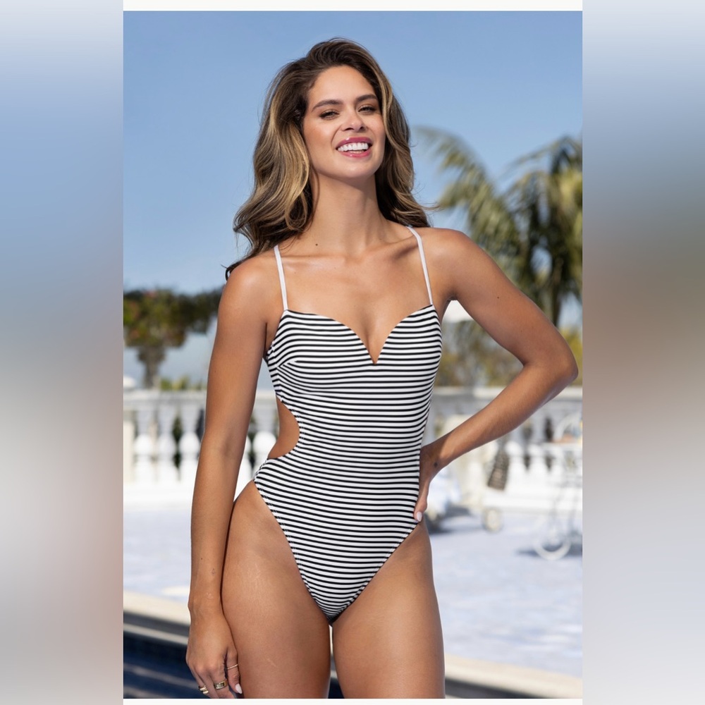 NWT Cupshe x Kelsey Anderson Sunset in Jasper Monokini Swimsuit